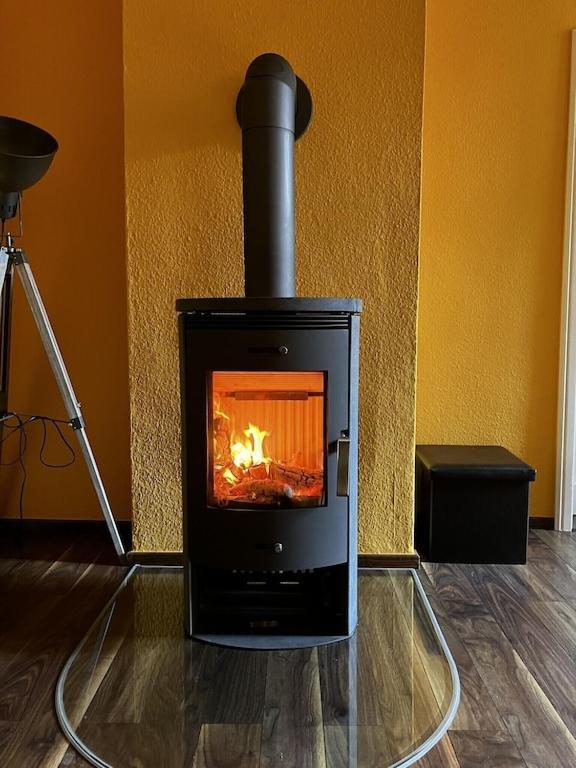 "Ferienwohnung Am Schloss" - Ferienwohnung Mit Blick Auf Das Barbyer Schloss, 5 Gehminuten Bis Zur Elbe Bagian luar foto