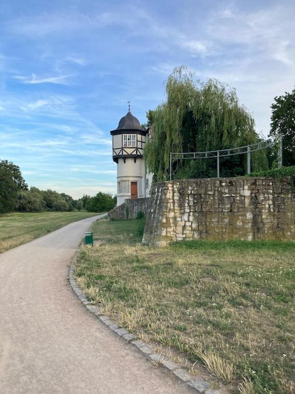 "Ferienwohnung Am Schloss" - Ferienwohnung Mit Blick Auf Das Barbyer Schloss, 5 Gehminuten Bis Zur Elbe Bagian luar foto